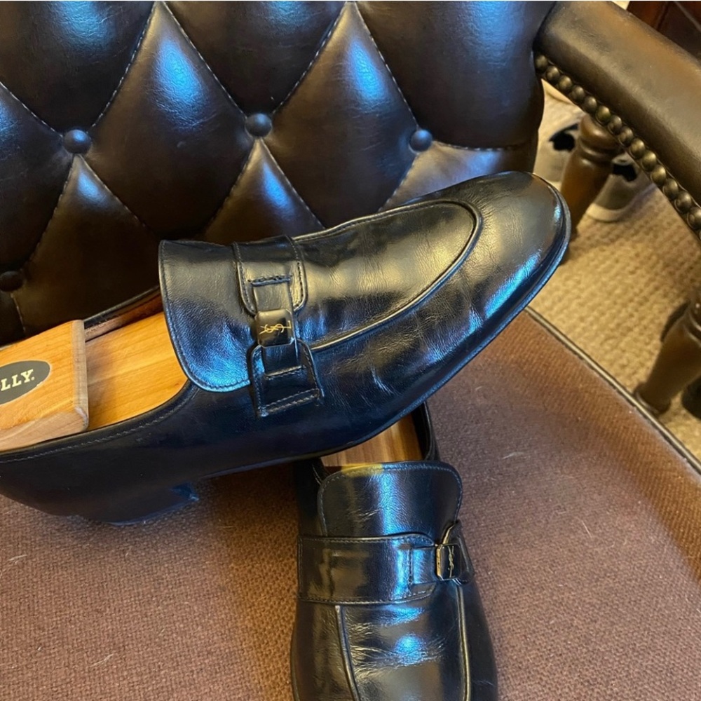 Yves Saint Laurent loafers logo size 9